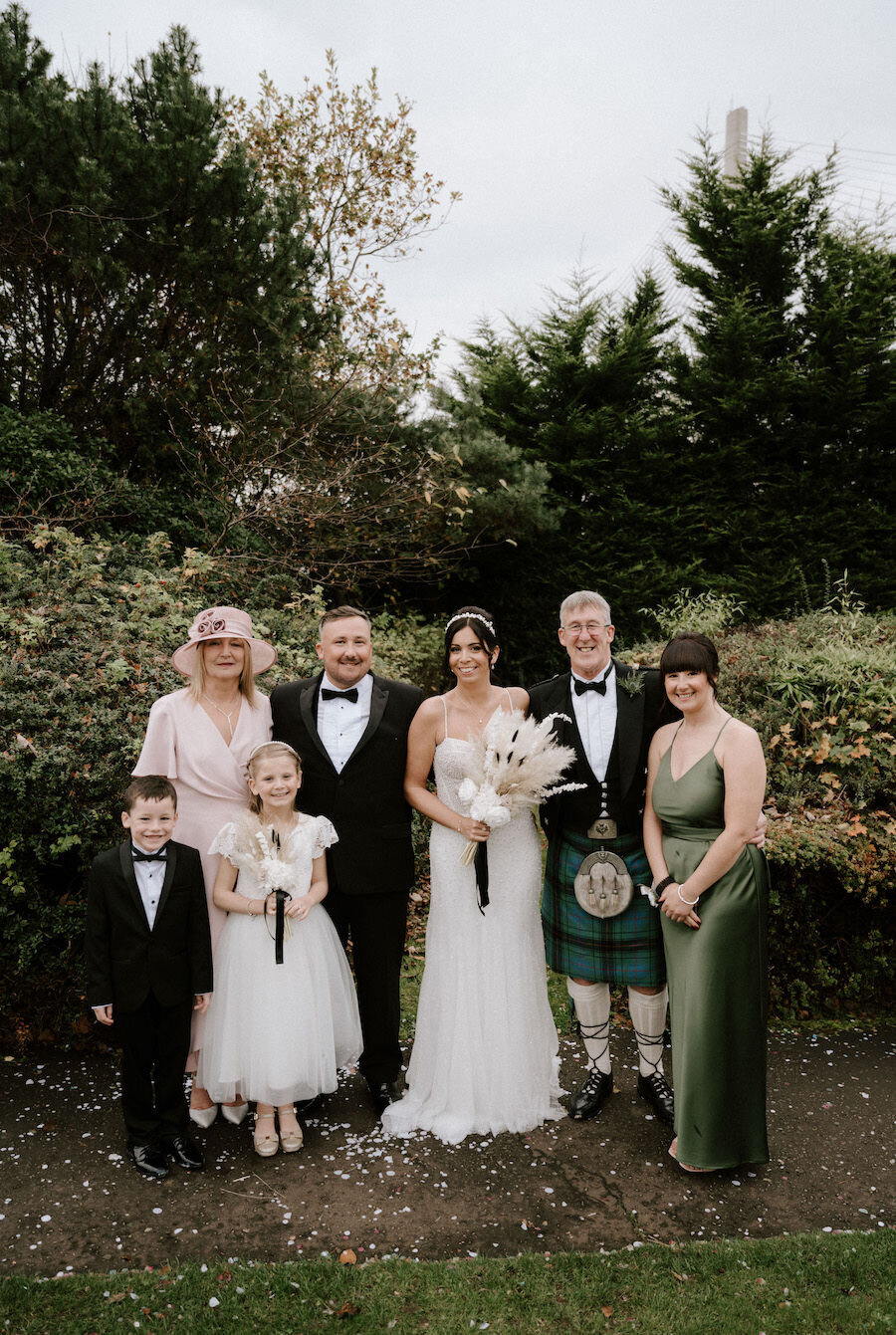Nicola-Campbell-Timeless-Wedding-Photographer-Scotland-Doubletree-by-Hilton-North-Queensferry-Mr&MrsDavidson-5 2