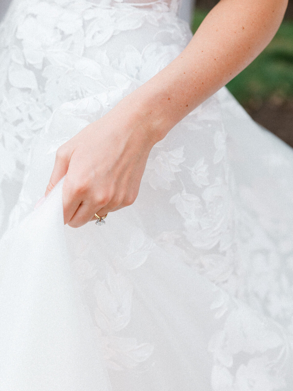 anne-troxel-photography-luxury-pittsburgh-wedding-nemacolin-woodlands-lgbtq-light-and-airy-51