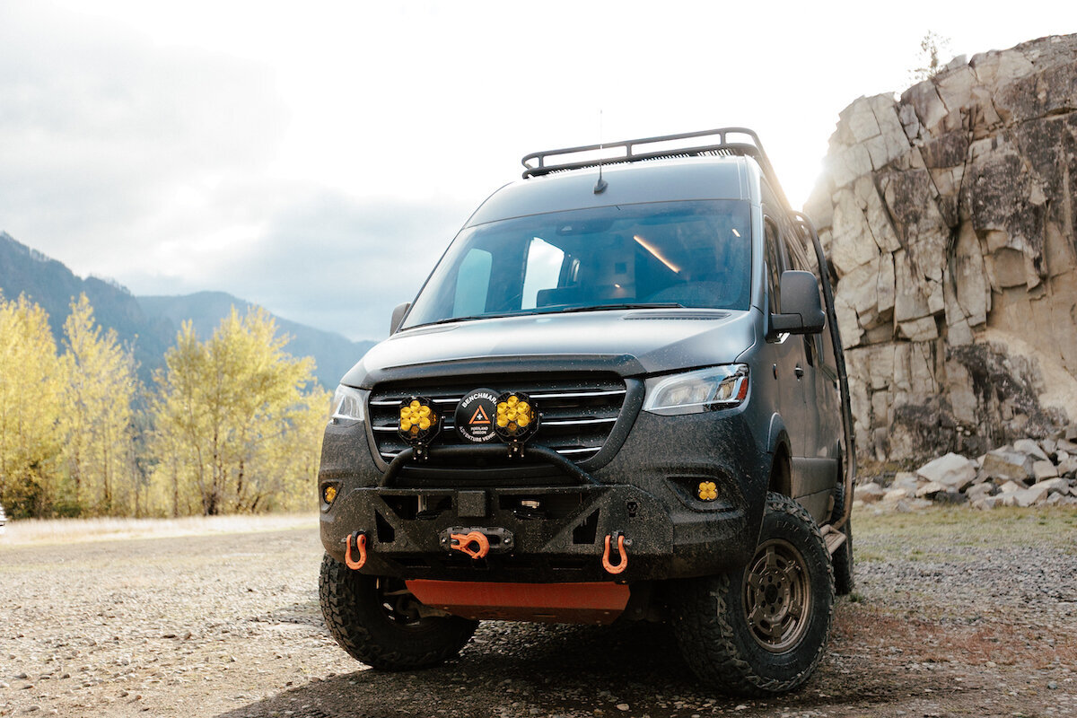 1_SummitSeeker_251013_BMV_#125_SlowFastcreative_2035