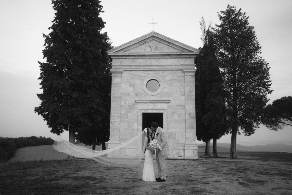 the_chaffins_destination_elopement_photography_multi-location_multi-country_adventure_weddings62