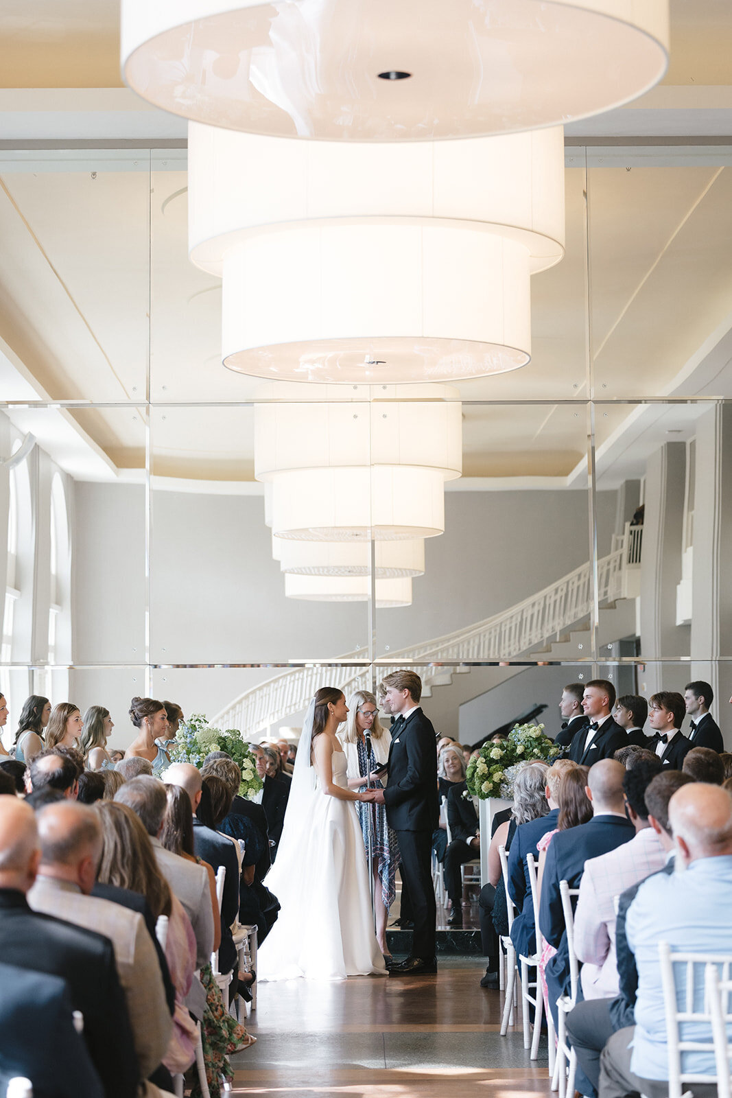 loui_photography_beach_club_minneapolis_summer_wedding-832