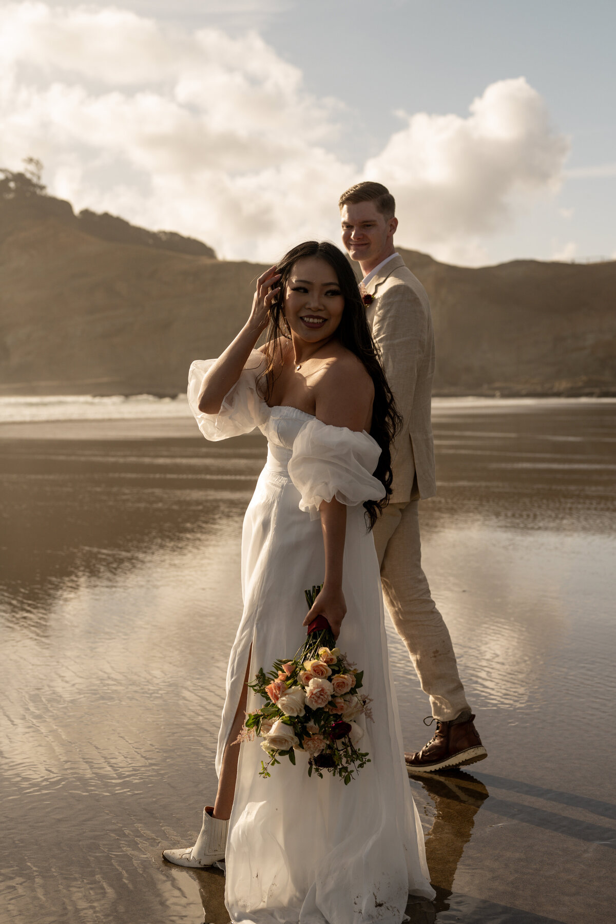 cannon beach elopement photographer