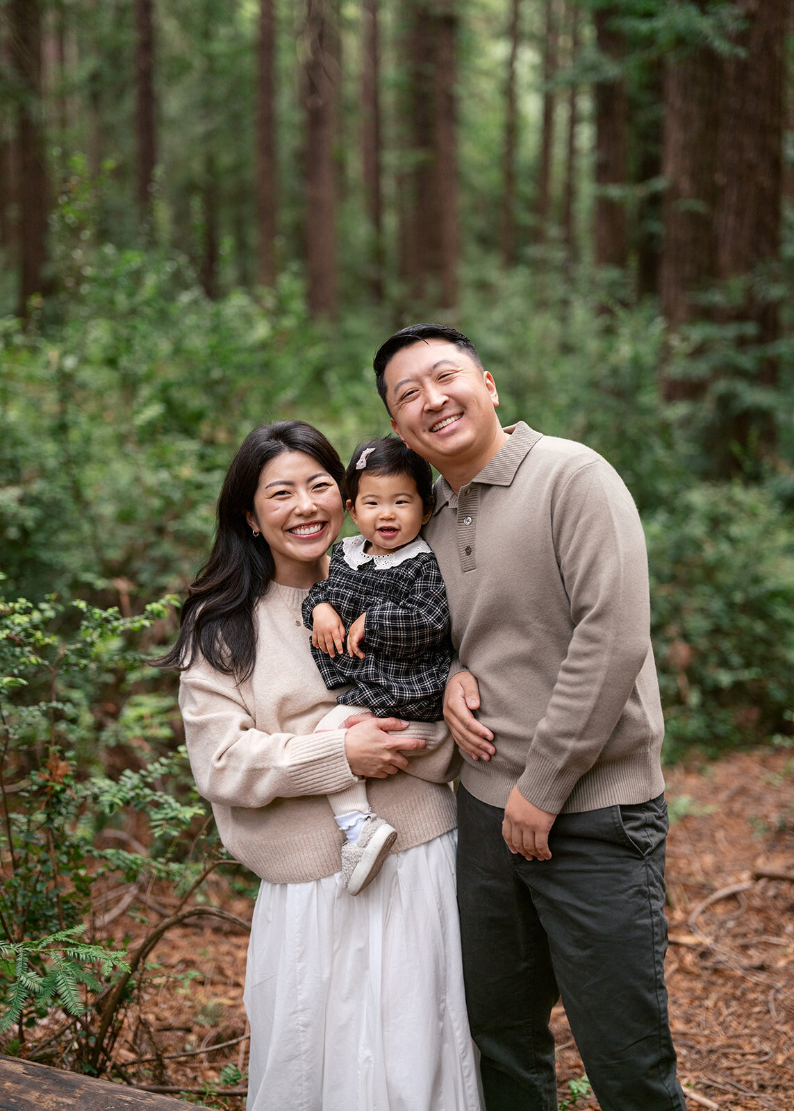 Oakland redwood family photos coordinated fall outfits East Bay photographer