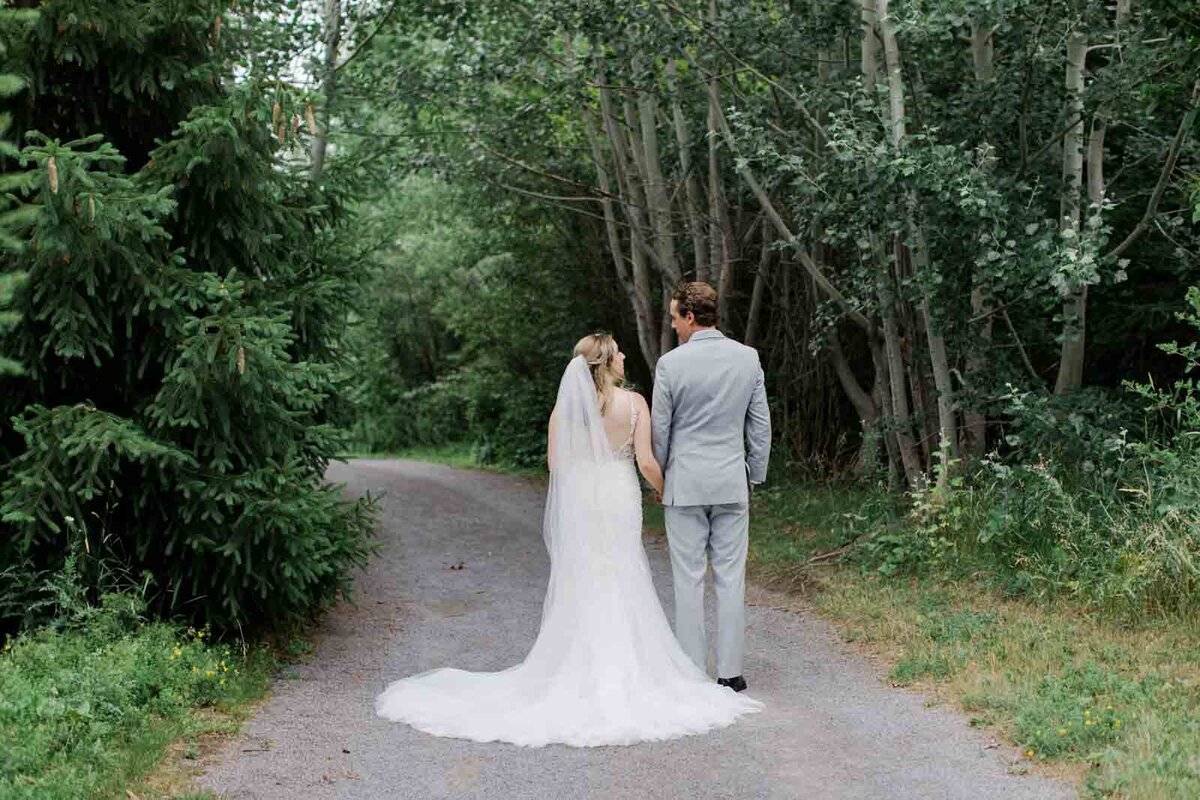 romantic-wedding-carleton-place-stonefields-estate-grey-loft-studio-ottawa-photographer-218