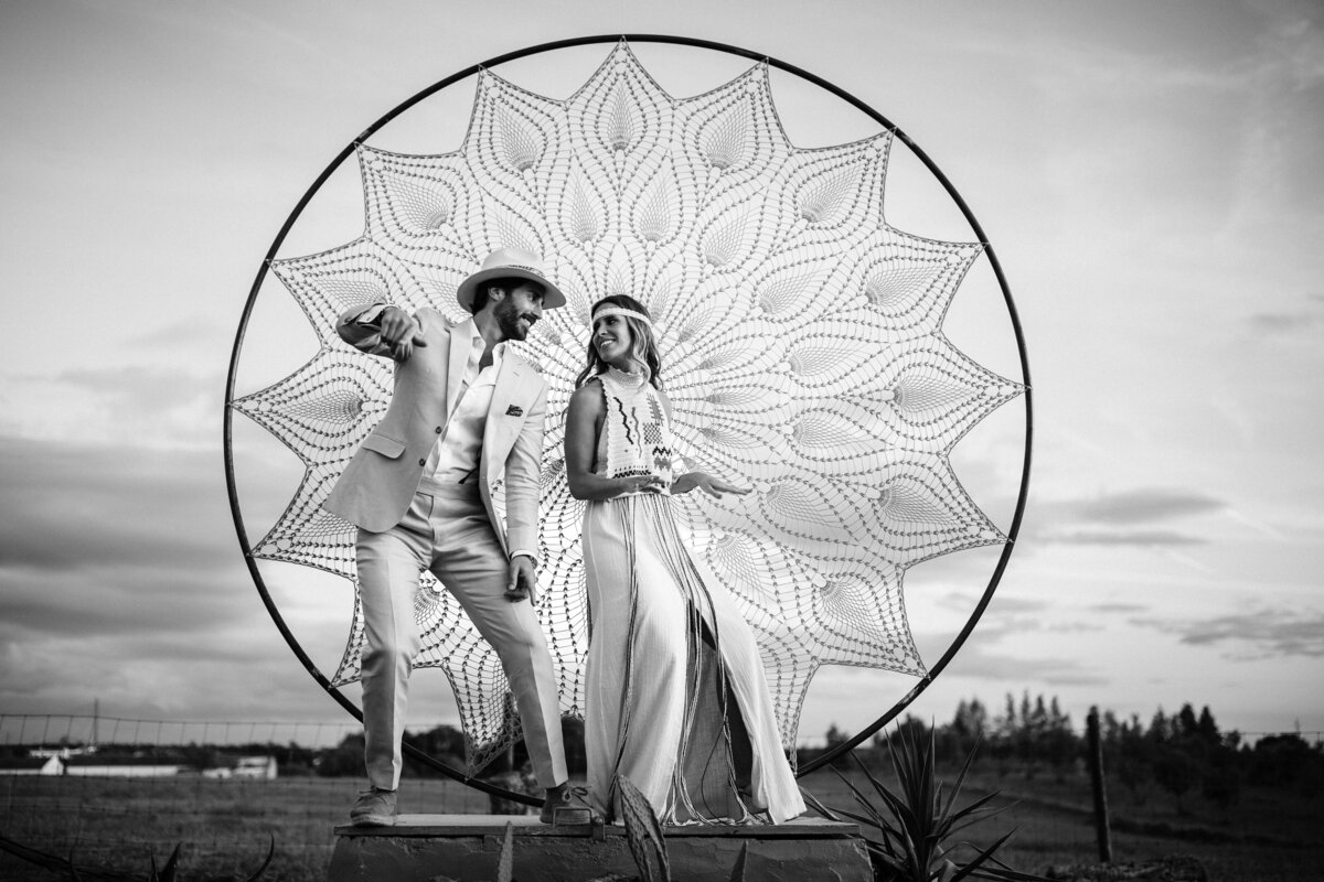 C261-d23252194918-o2906