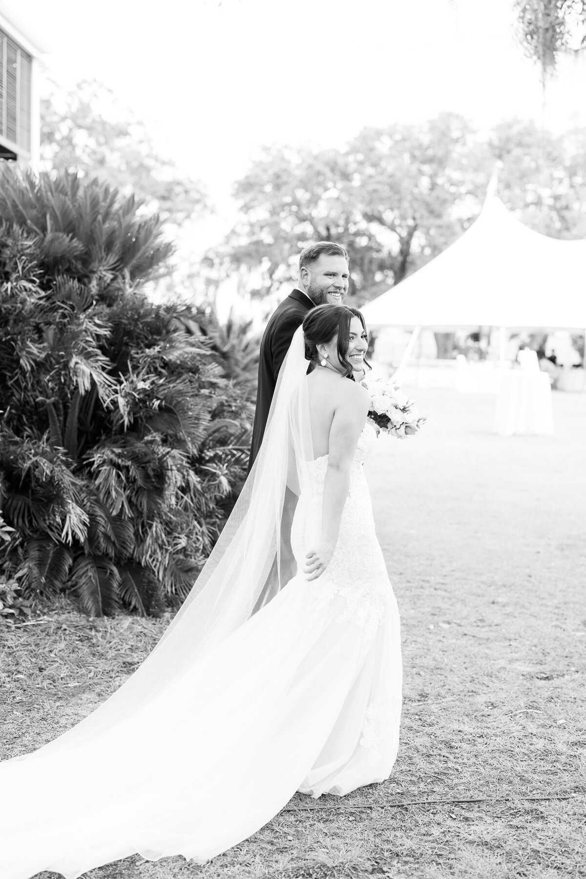 Agapae Oaks Wedding Photographer Kendra Martin PHotography-456
