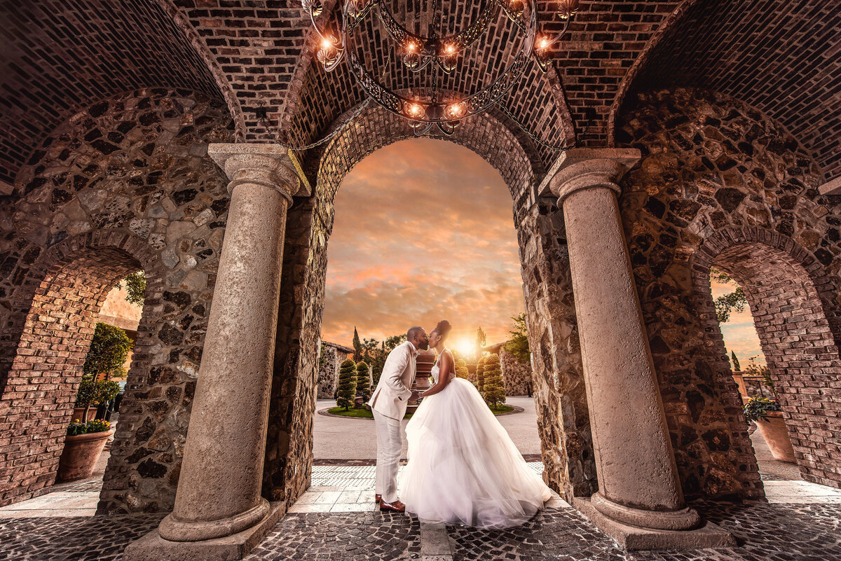 Oh Niki Occasions Wedding, Sunset at Bella Collina, Rustic Destination Weding in Orlando