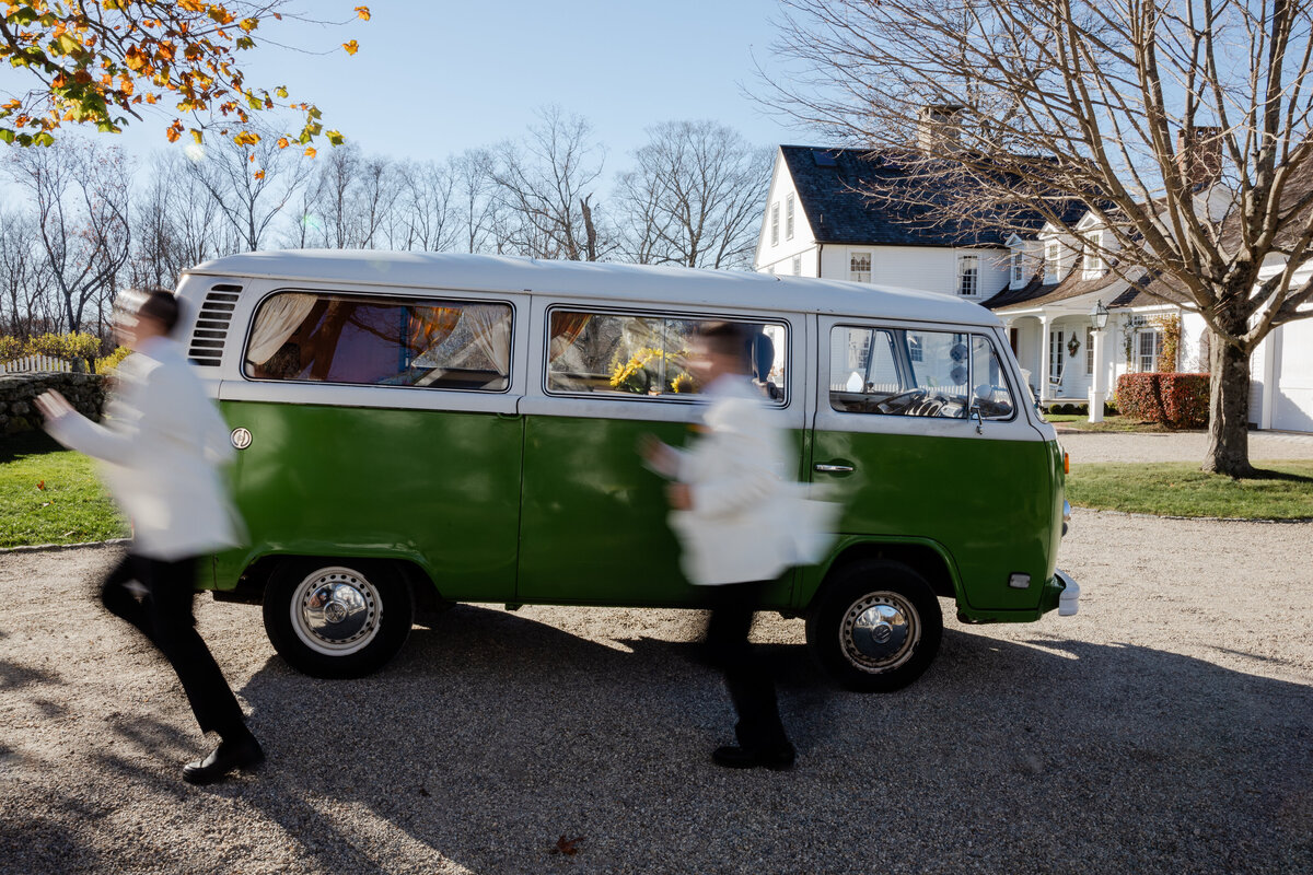 wedding-portraits-at-smith-farm-gardens-ct