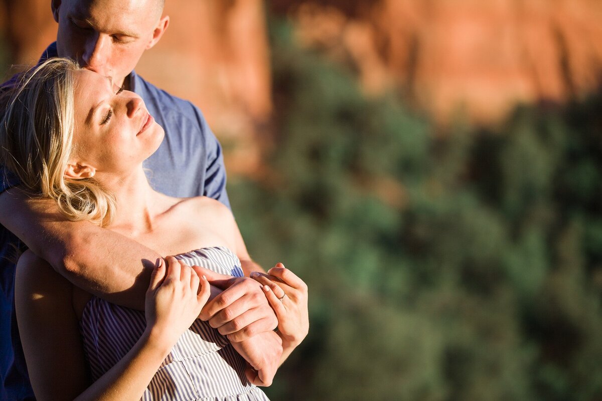 Cathedral_Rock_Engagement_Session_Danielle_Holman_Wedding_Photography_0023