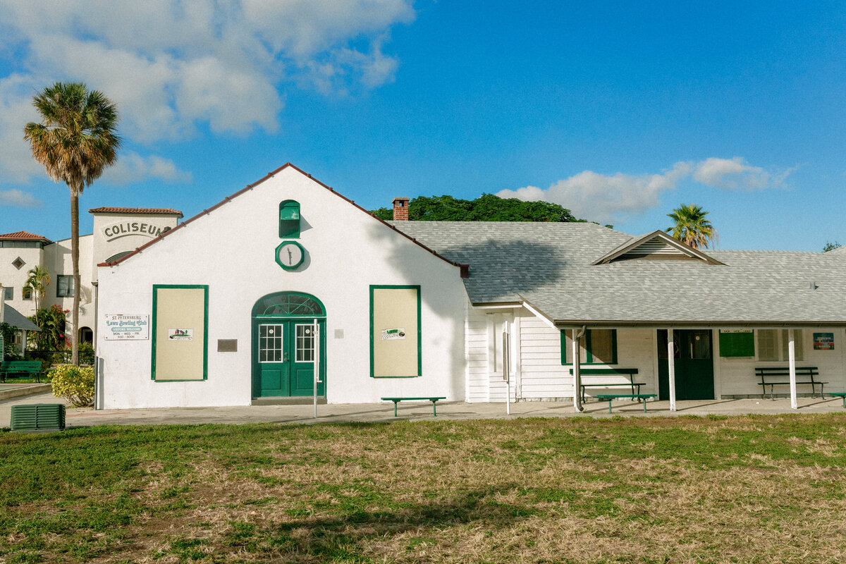 abby-weeden-photo-st-pete-shuffleboard-florida-elopement-chantilly-chic-celebrations-6