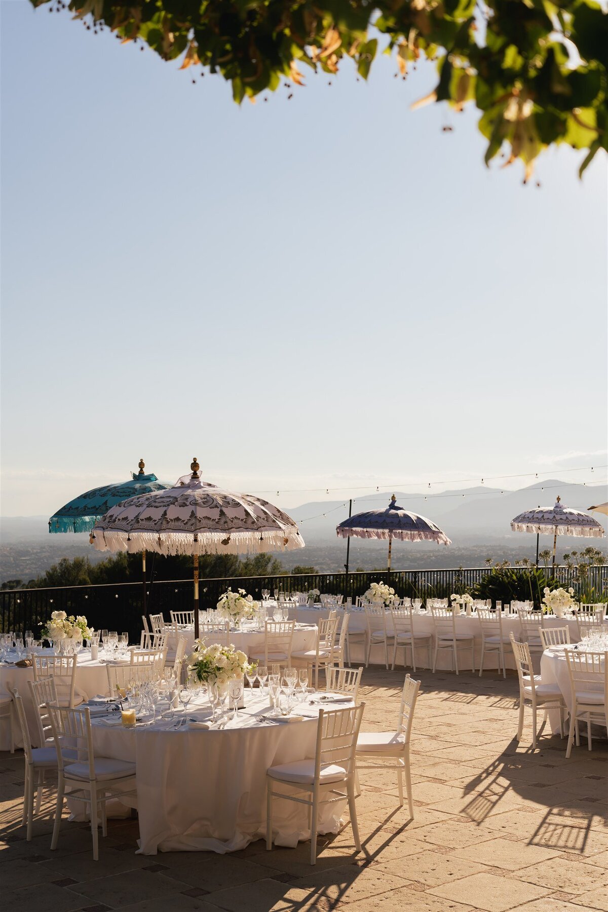 0103_A&C_Wed_0102806