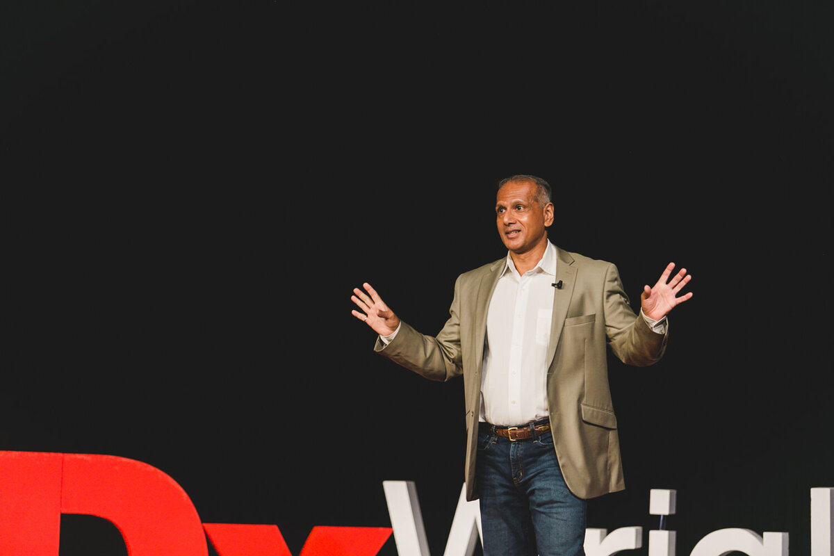 TEDx-Chicago-2021-Maloosphotography00003