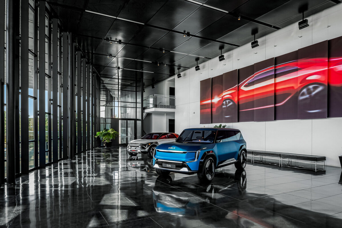 Kia building434-Edit