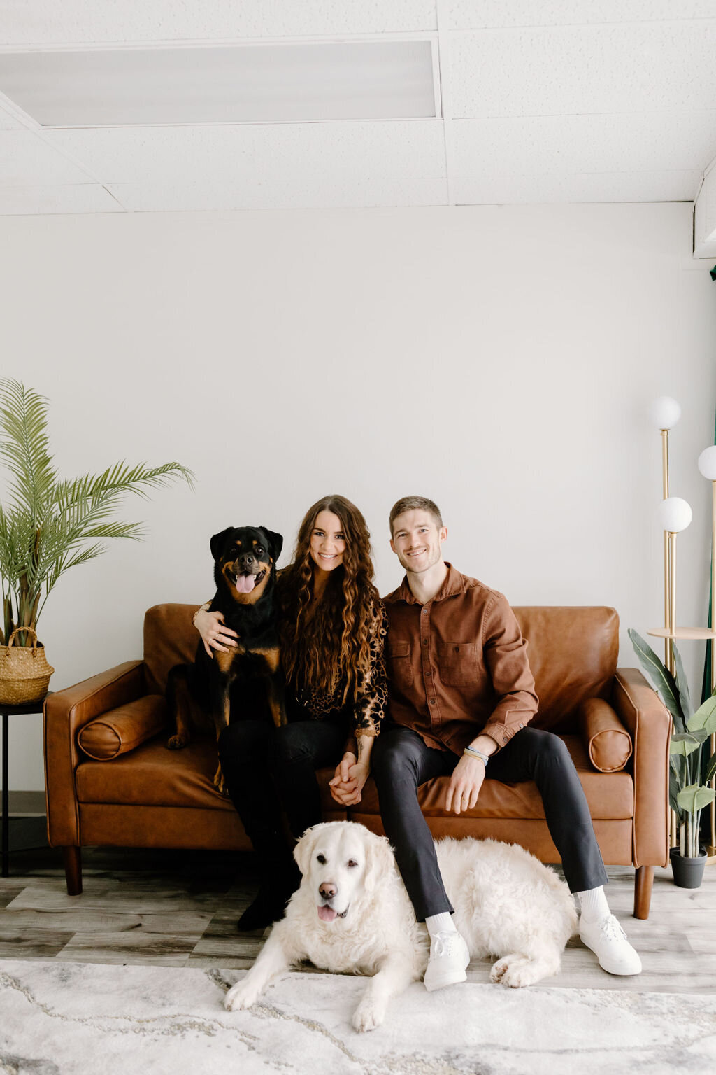 christina_ney_photography_wedding_engagement_lifestyle_photographer_dubuque_iowa_wedding_planning_assistance_adventurous_bold_laidback Family Photography4