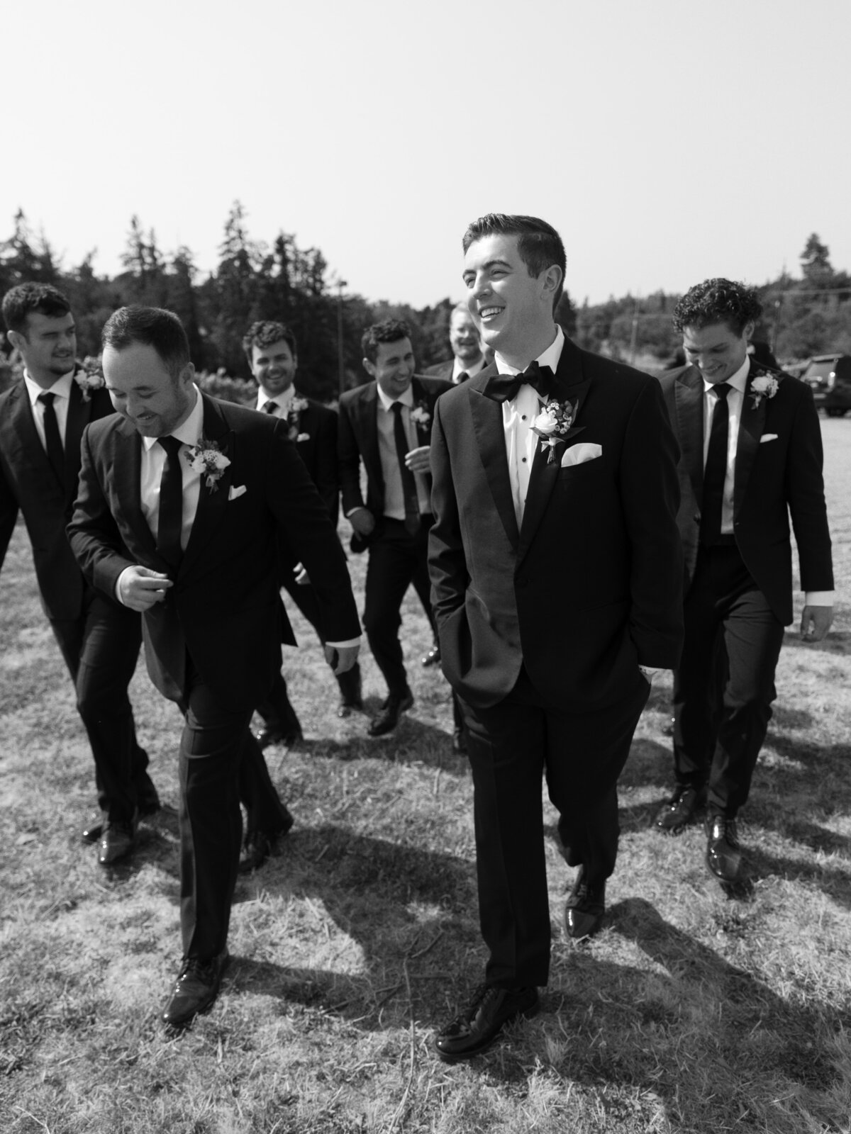 wedding-at-oswego-hills-vineyard-winery-portland-oregon-by-the-tenneys-photography-14