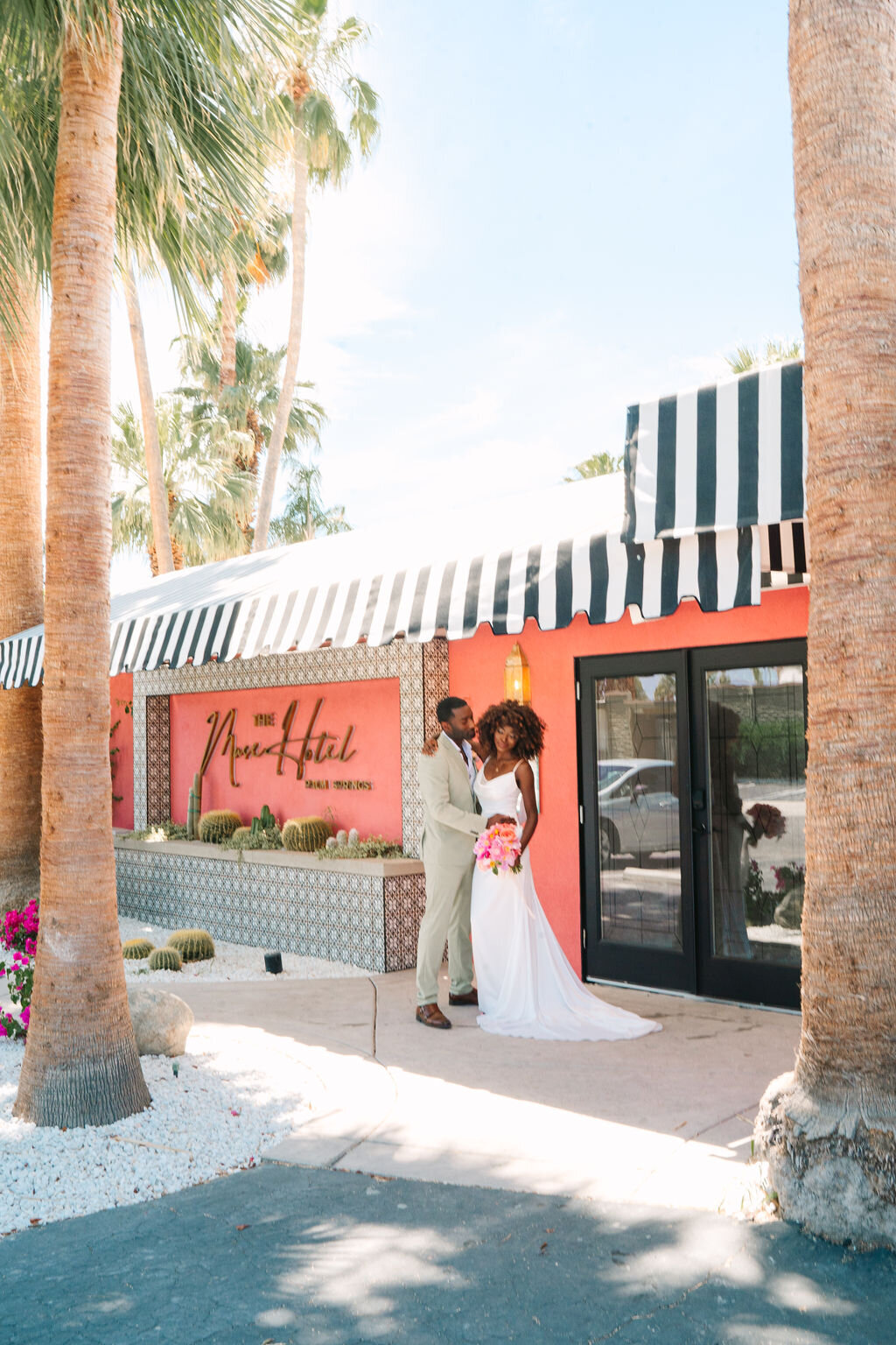 PalmSpringsWeddingatTheMuseHotel_PhotosbyTheVillarPhotoCo(34of38)