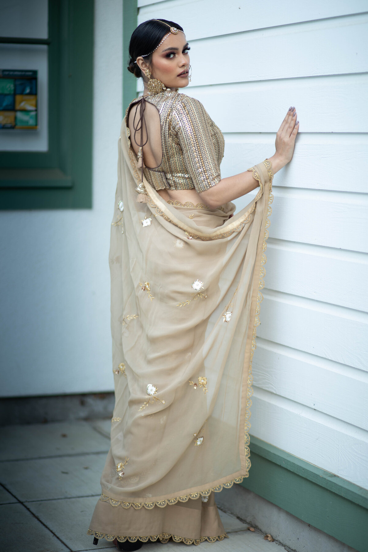 Perfect-Saree-Draping-115