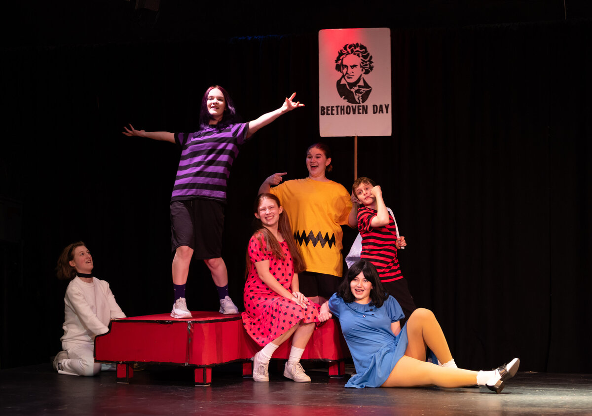 CharlieBrown_Weenuts_041425_880