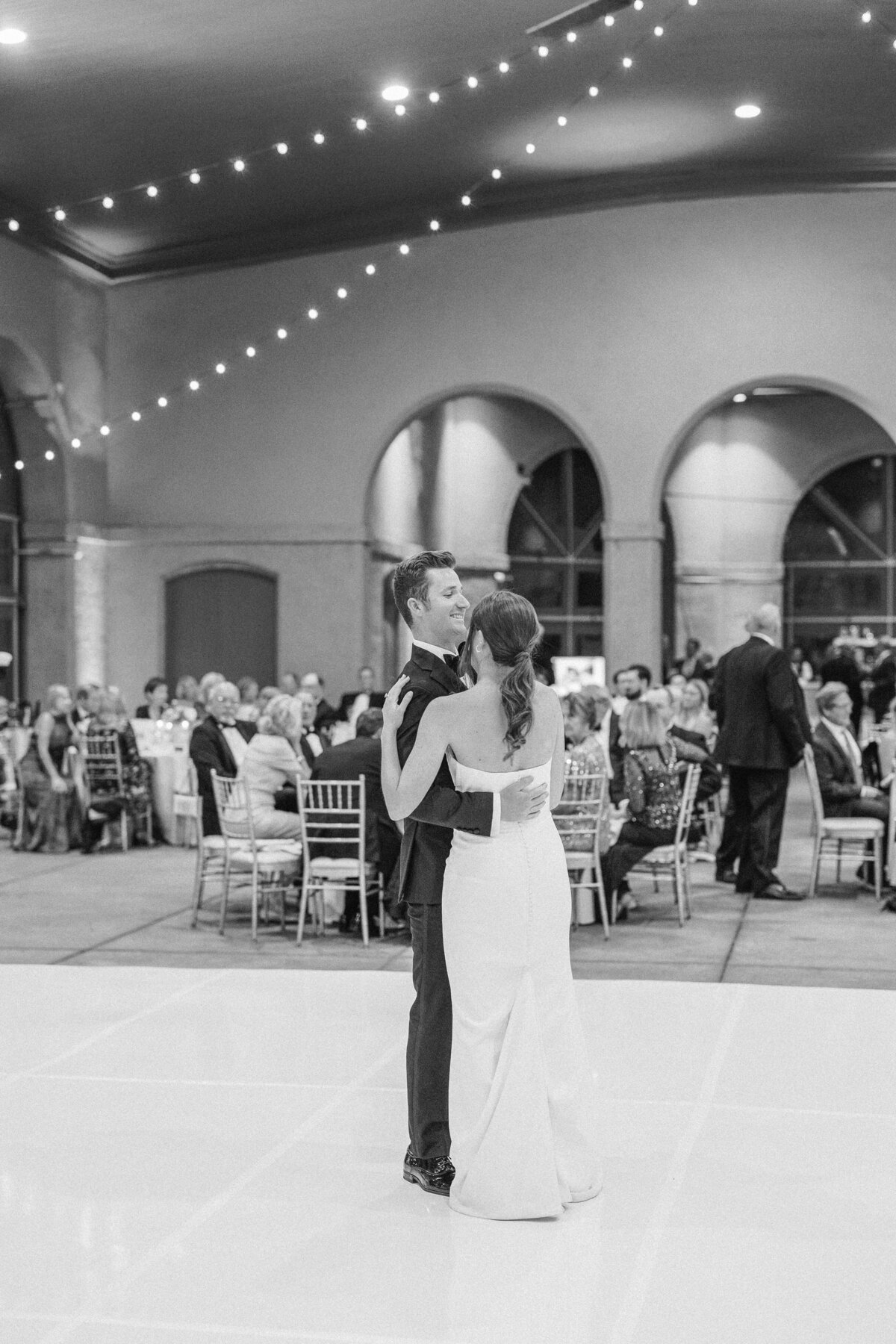 molly_sam_wedding_bw-1259