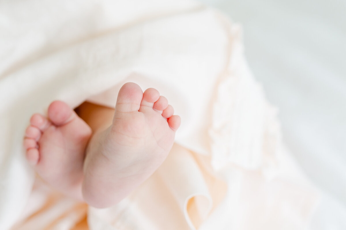 Anna Claire Newborn-3-2