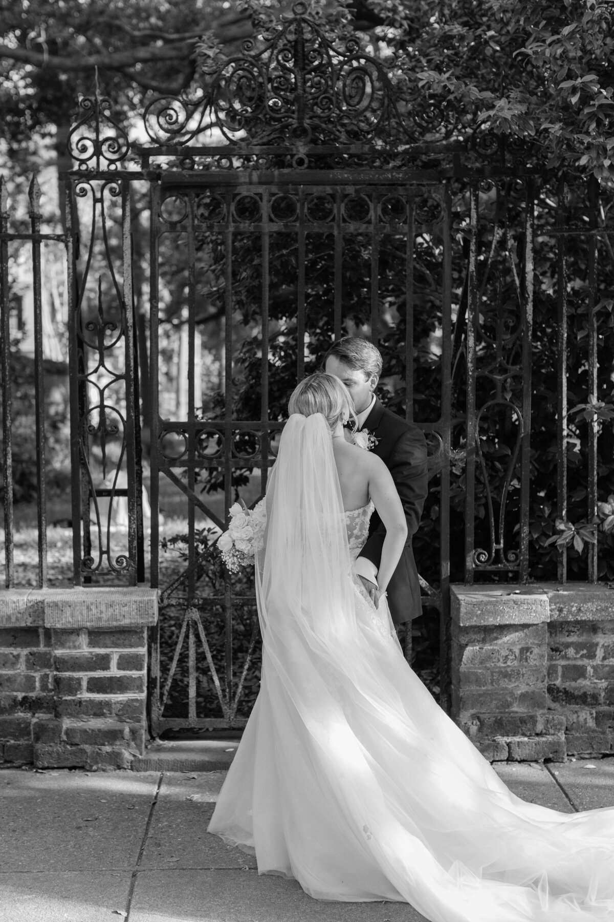 grace_&_gregory_wedding_portraits-60