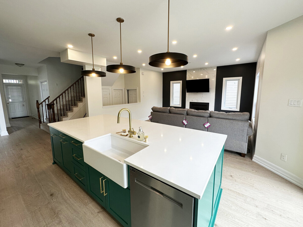 Emerald Green with Envy Kitchen Renovation Interior Design (28)
