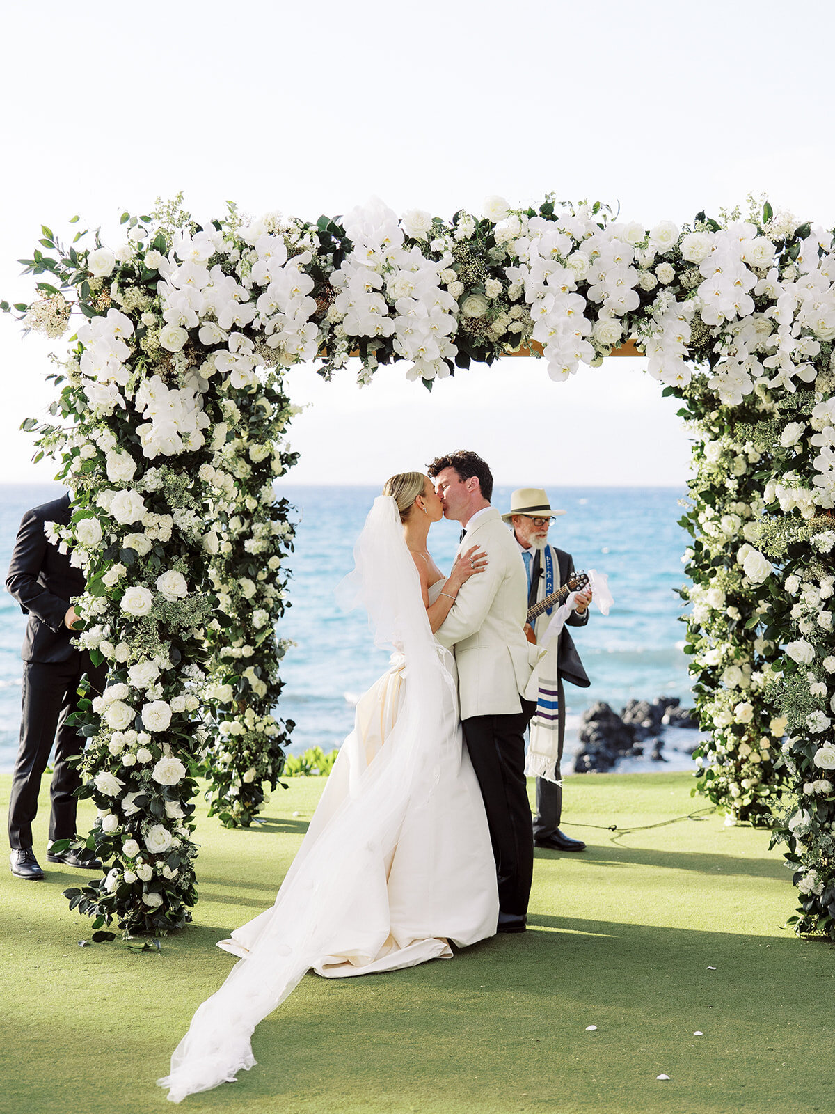 Bre-Jane-Photography-Allie-Alec-Wedding-Maui-Hawaii769
