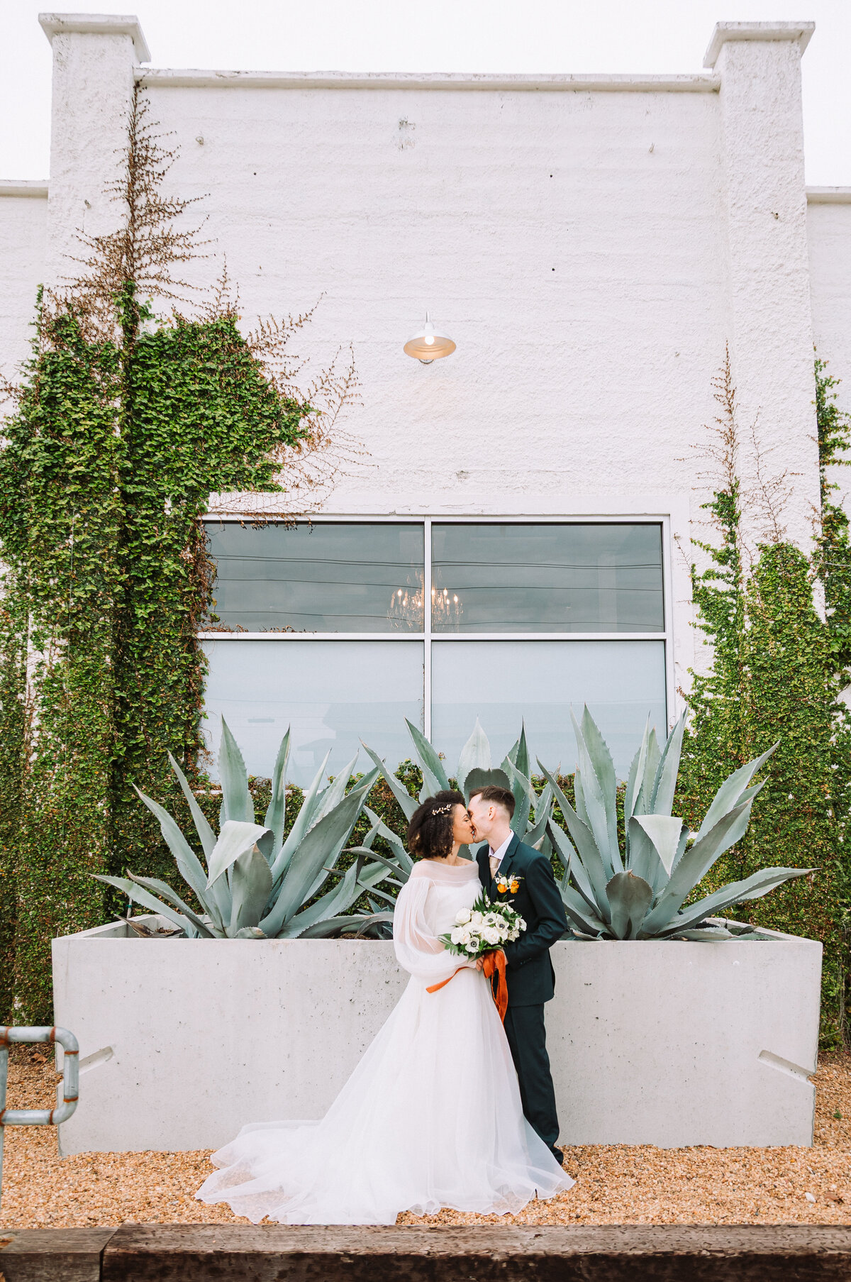 engagement houstonengagement austinengagement wedding texaswedding txweddingphotographer texasweddingphotographer houstonwedding htxwedding austinwedding atxwedding sanantoniowedding satxwedding centraltexaswedding txweddingphotographer bridetobe  texasbride gayweddingphotographer lgbtqweddingphotographer instawedding houstxwedding theknot weddingwire zola engagementphotographer