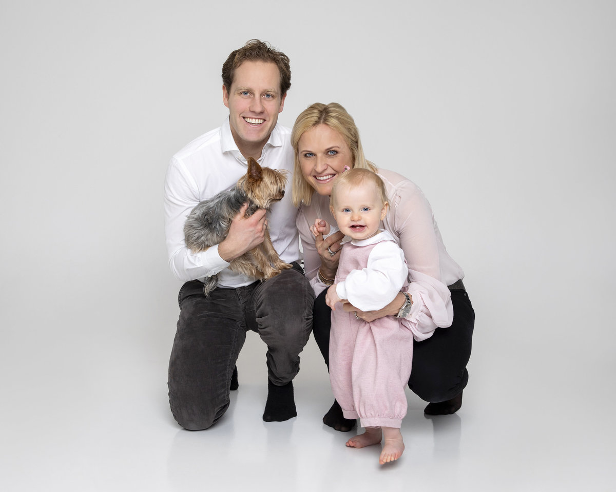 familiefotografering-oslo-studio-klassisk-hund
