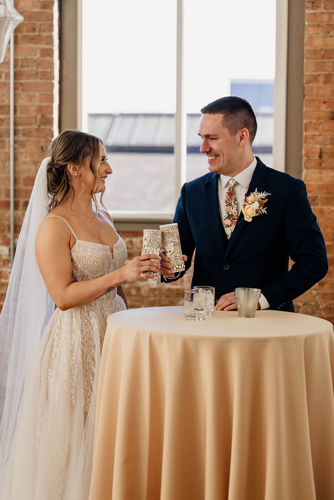 city-view-lofts-modern-downtown-chicago-wedding-044