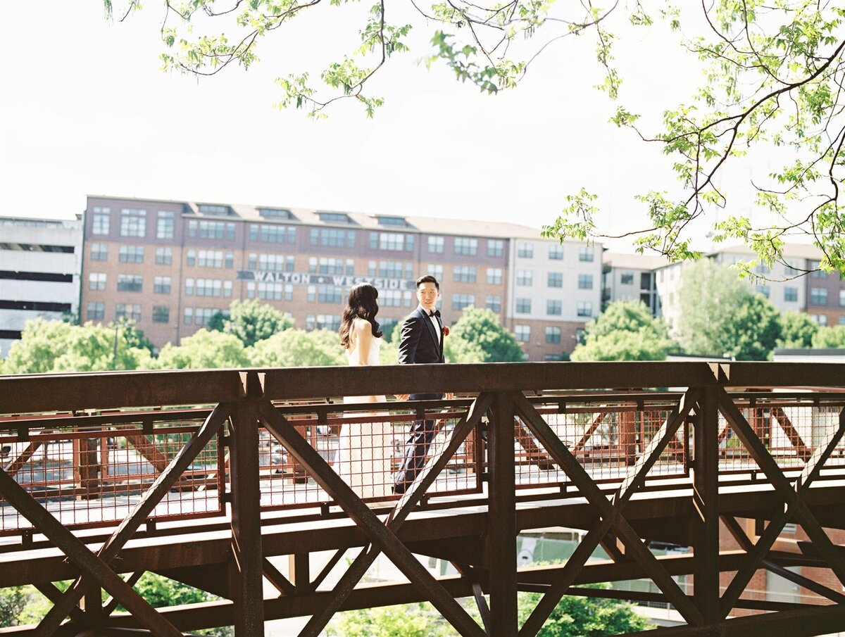 Angela Bellen Clouser Photo - Atlanta Wedding Photographer Westside Provisions Freemarket Art Gallery Halle Neeley Events9