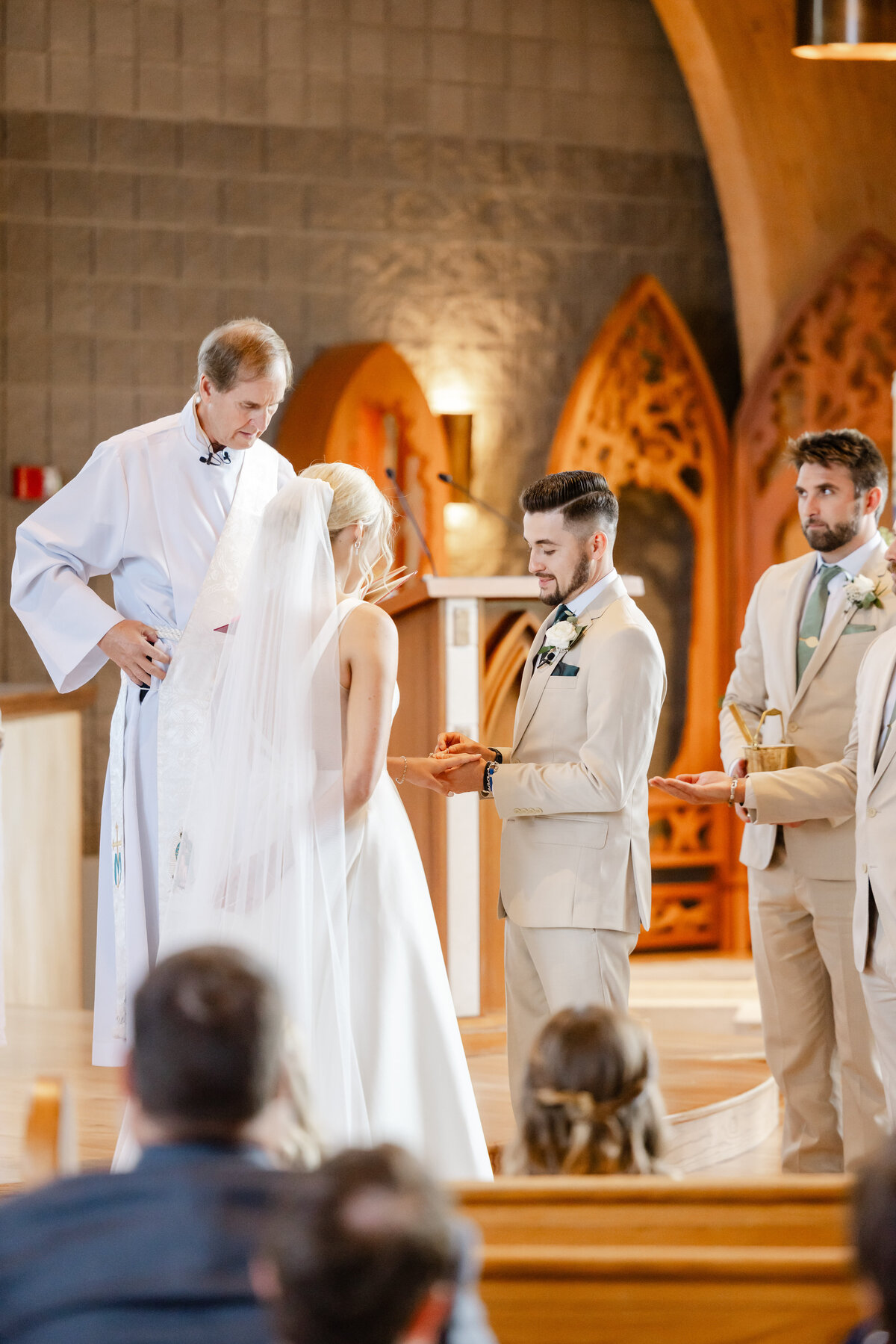 montage-summer-park-city-catholic-wedding-pepper-nix-loganwalkerphoto-419L-0935