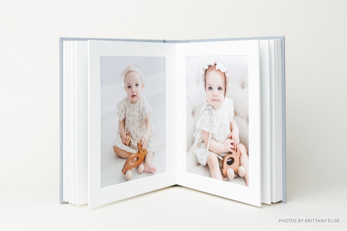 RedTree-Albums-Brittany Anderson, Matted Folio Album-439