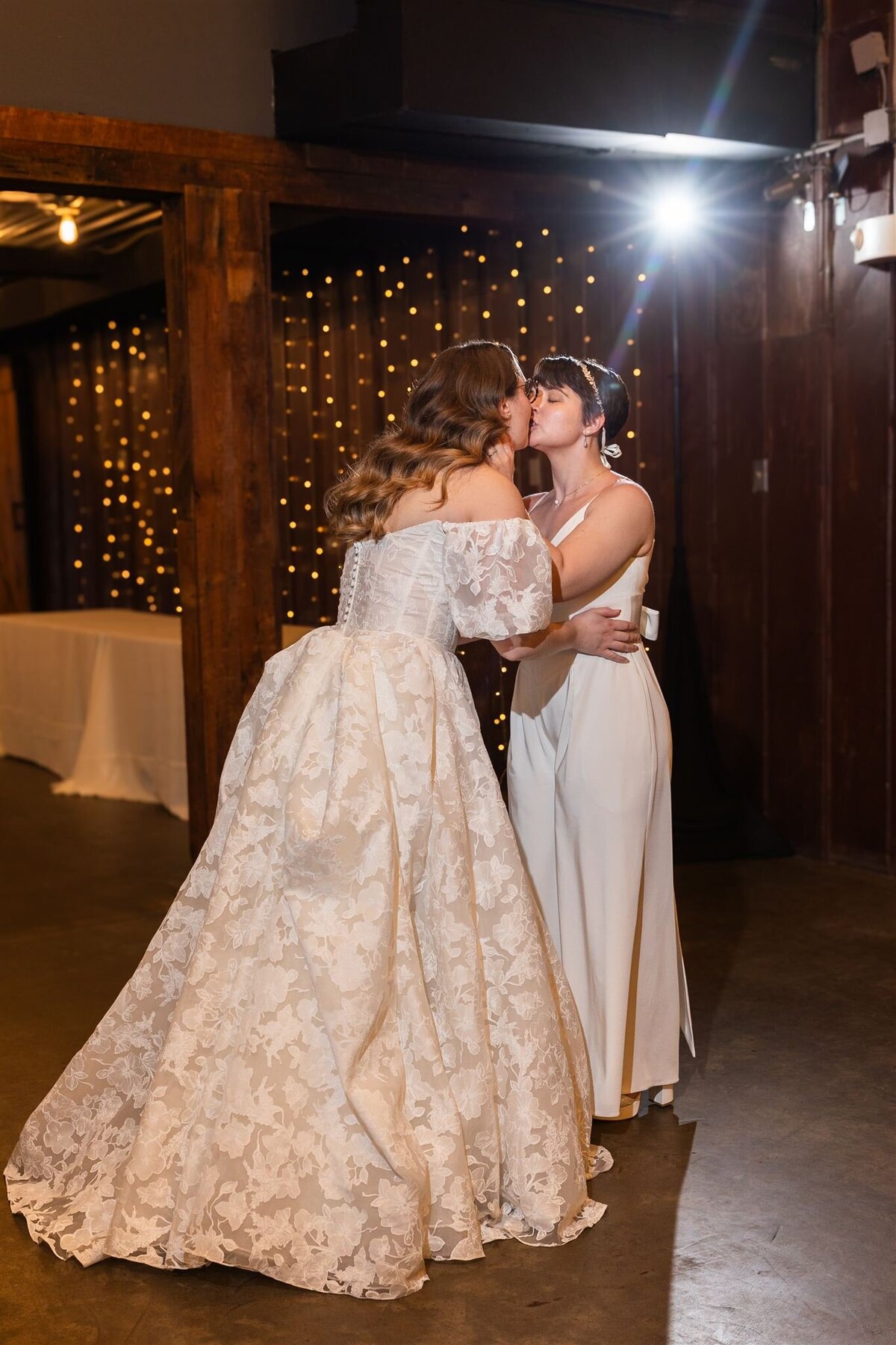 Sarah and Phoebe_First Dances-4448_websize