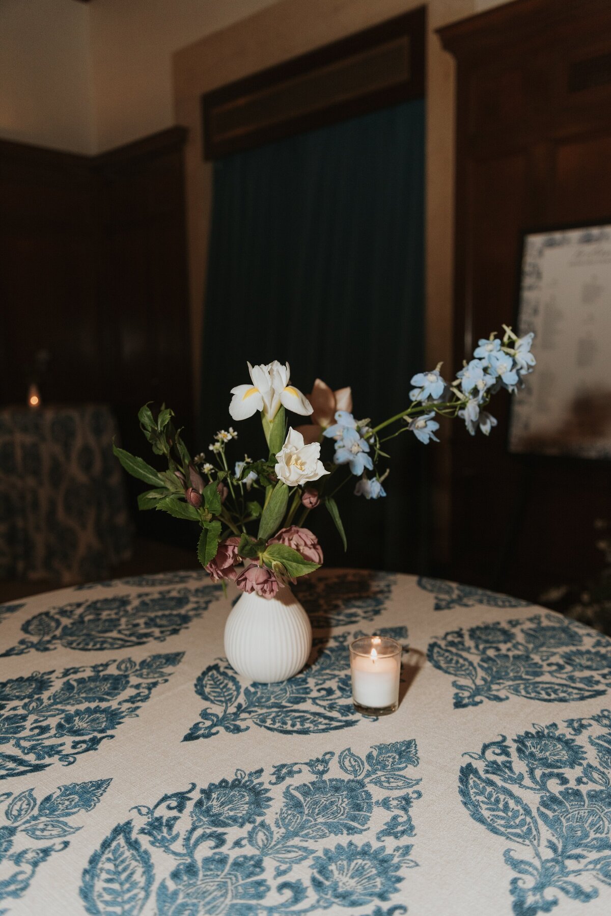 Faye-Fern-Creative-MariaBLung-Meg-Brandon-New-York-Athletic-Club-St-Patricks-Cathedral-Wedding-Cocktail-Hour-Details-12