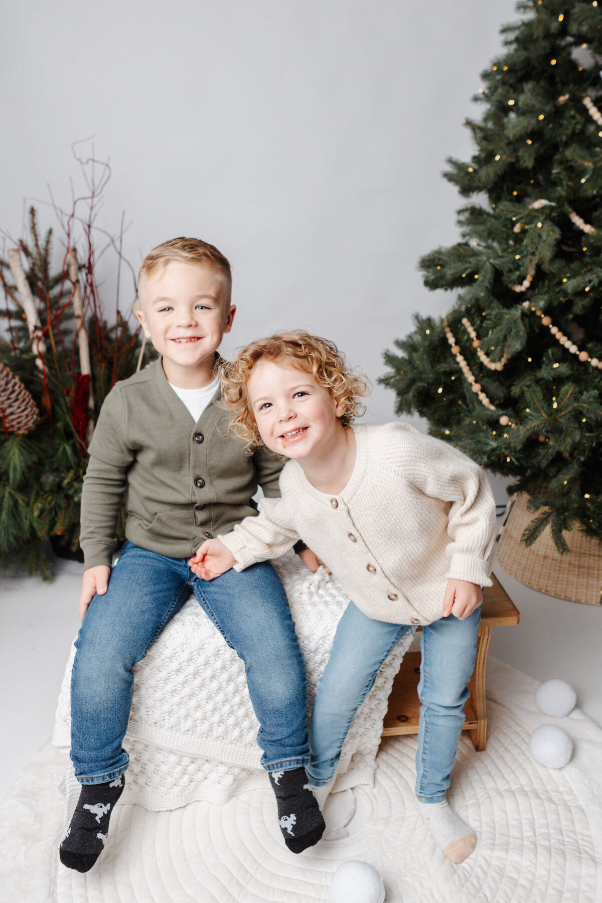 Christmas-mini-session-Chelsey-Kae-Photography-2025-5578