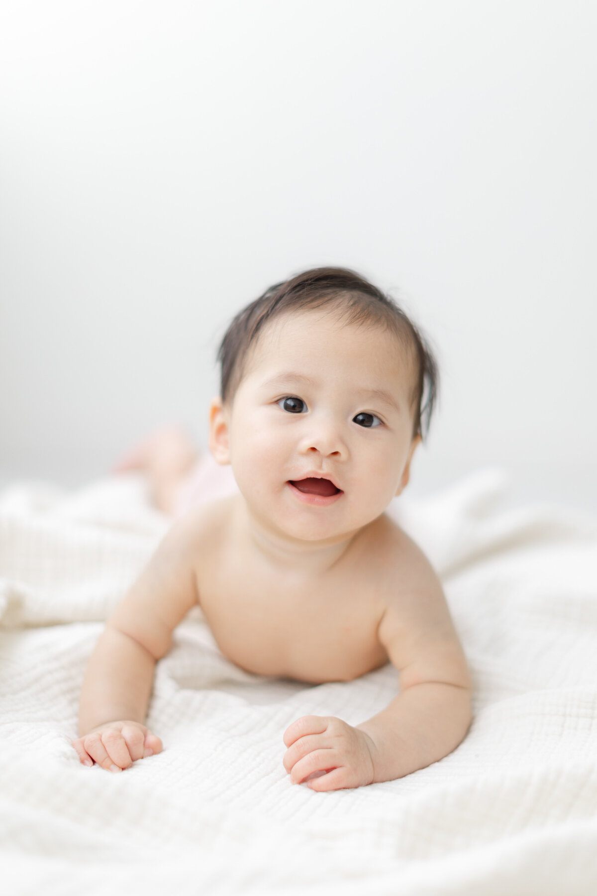 9 month baby milestone portrait session at Philadelphia photography studio - 1