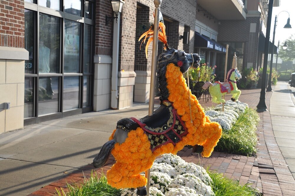 Commercial landscape company project in Kansas City: seasonal flowers showcase