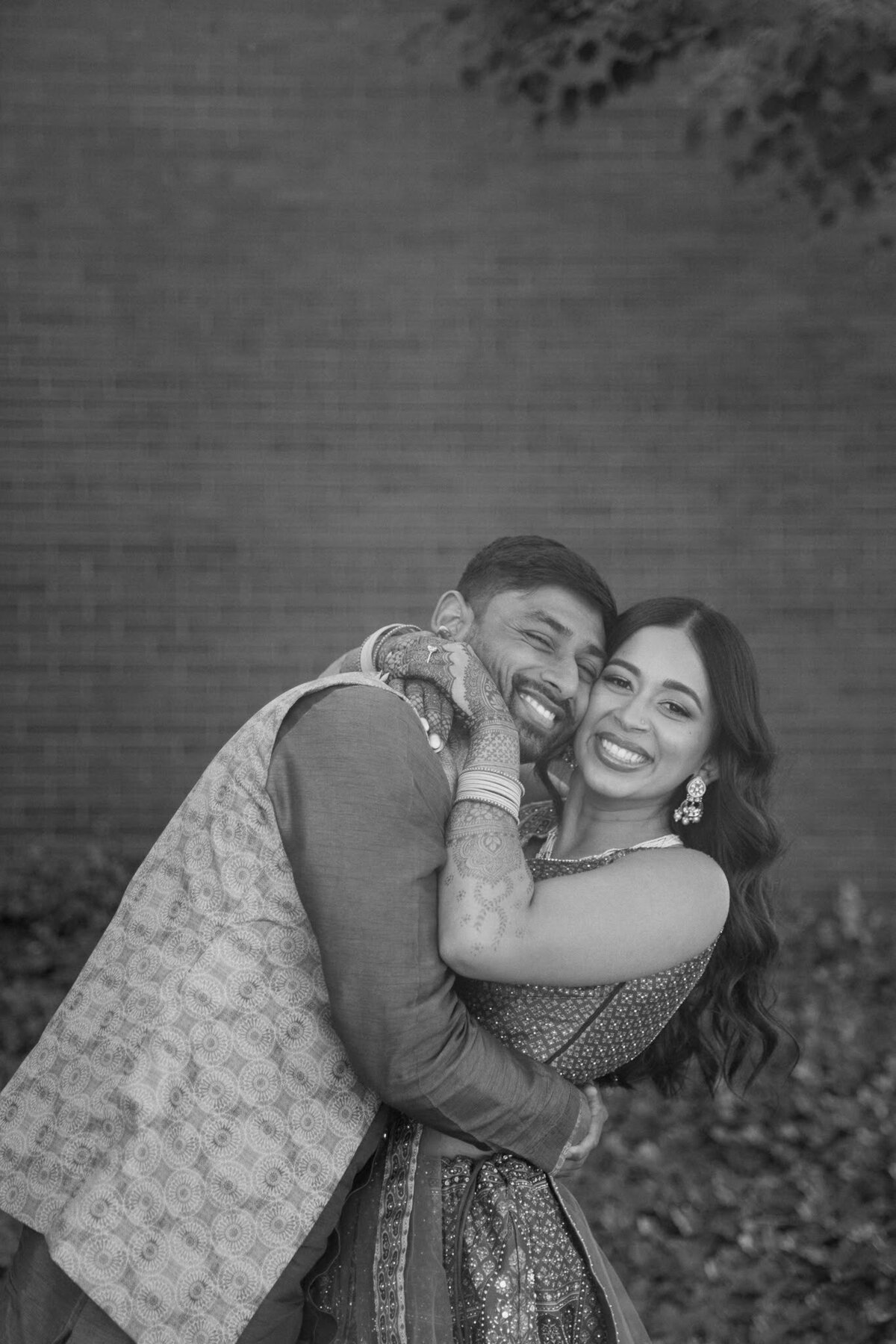Nichole-Babiez-Photography-wedding-photographer-indian-wedding-photographer-mendhi-sangeet-baraat-luxury-chicago-illinois-marriott-schaumburg-6