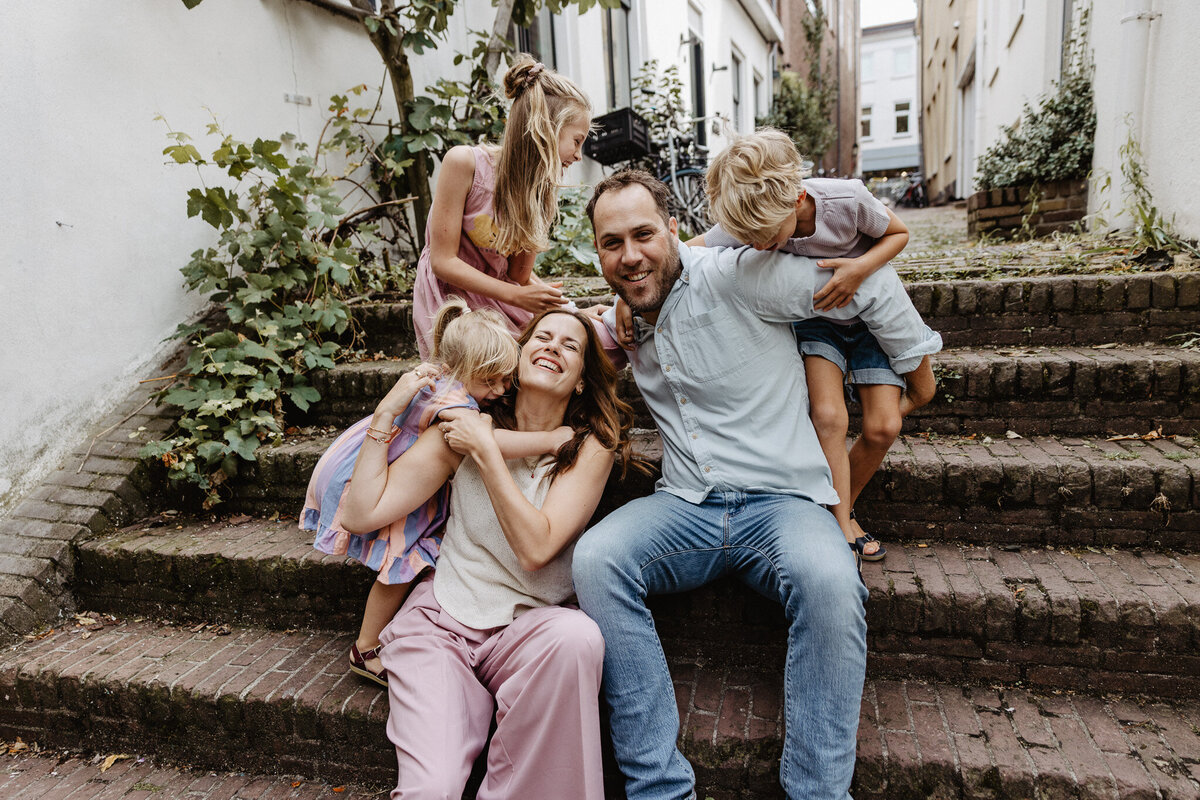WEB - Maayke, Michel, Moïse, Elias & Filou - Familieshoot-reportage Utrecht | Samantha Bosdijk Photography-39