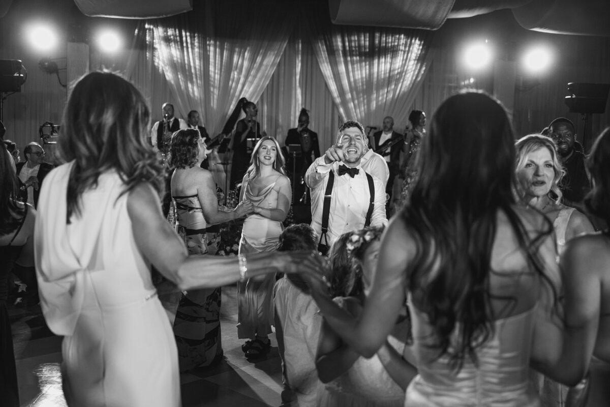 Tara-McMullen-Wedding-Photography-0099