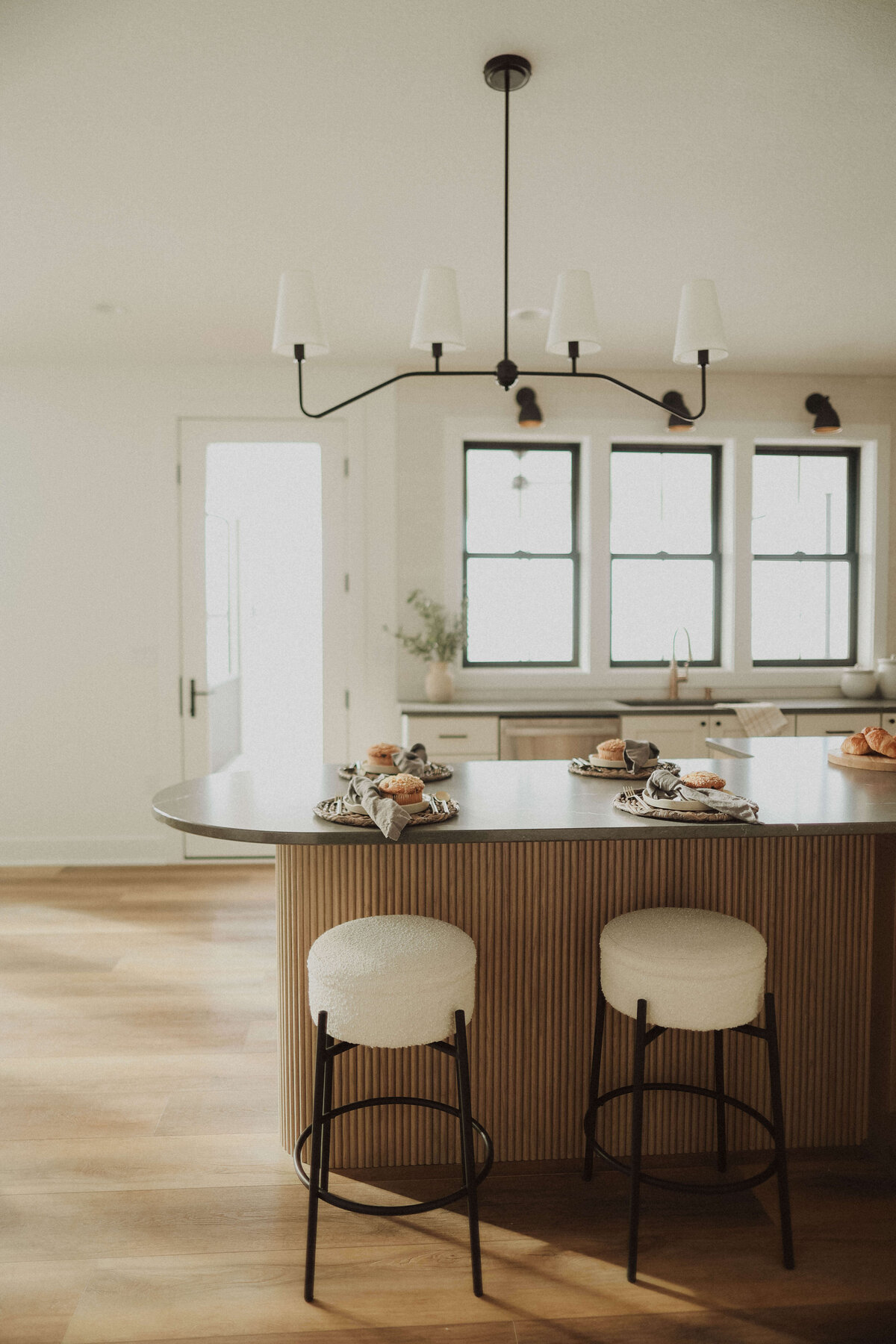 2802-Kitchen-Grimes-Central-Iowa-Custom-Home-JRL-Builders-3F1A0244