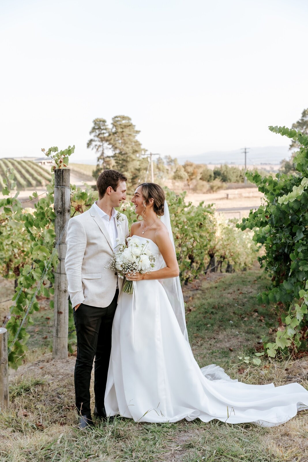Elope-micro-wedding-elopement-yarravalley-melbourne-Balgownie-Estate15