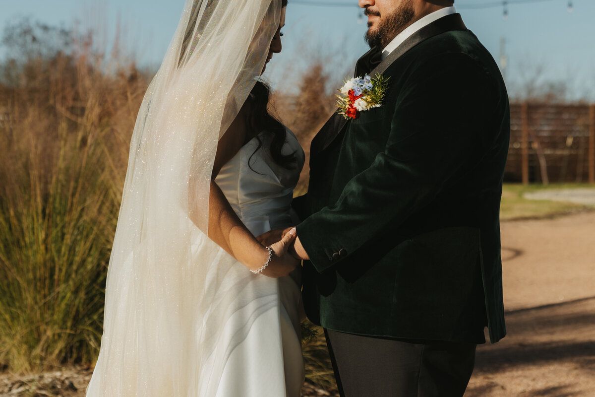 Abby Herron Photography Dallas Texas Travel Weddings and Lifestyle Photographer Emmarie and Diego Micro Wedding 9