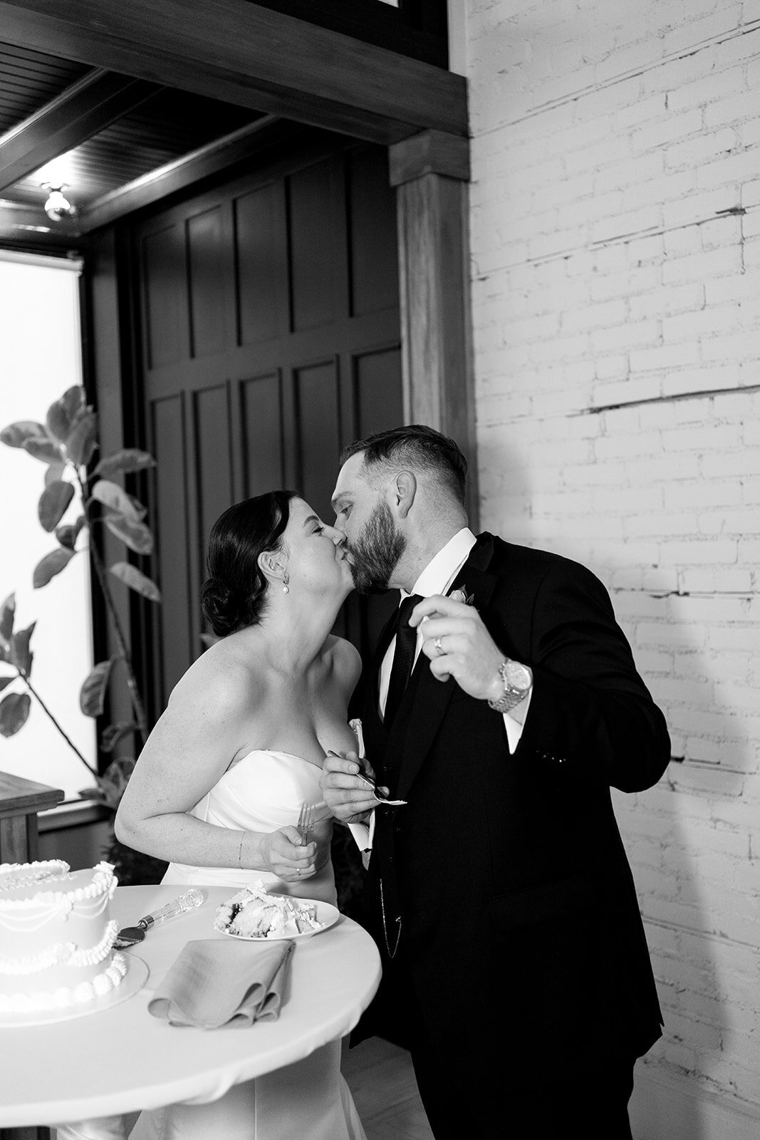 Annie&JackOrchardWeddingClevelandOhioGinaMariePrestiPhotography.jpg-2525