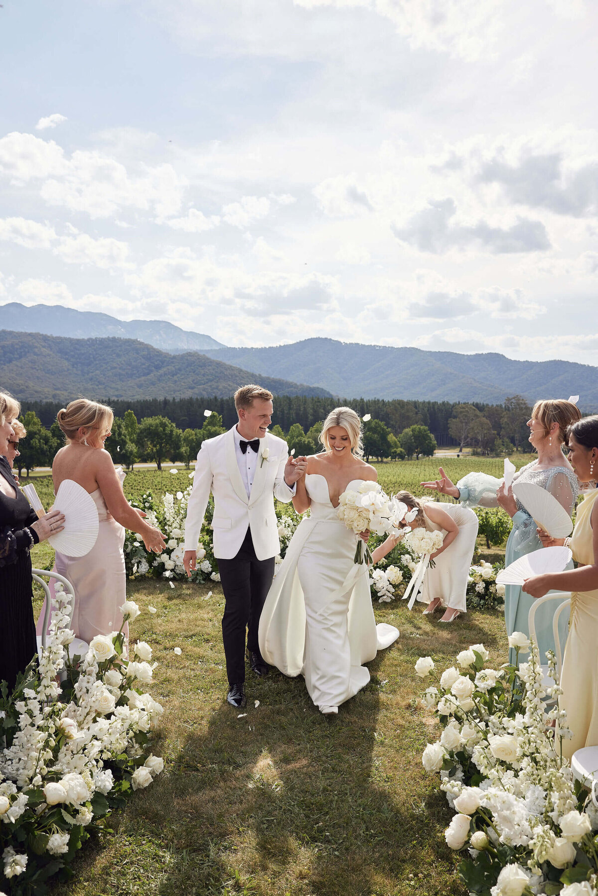 HR_EandG_Feathertop_LostinLovePhotography_wedding_25