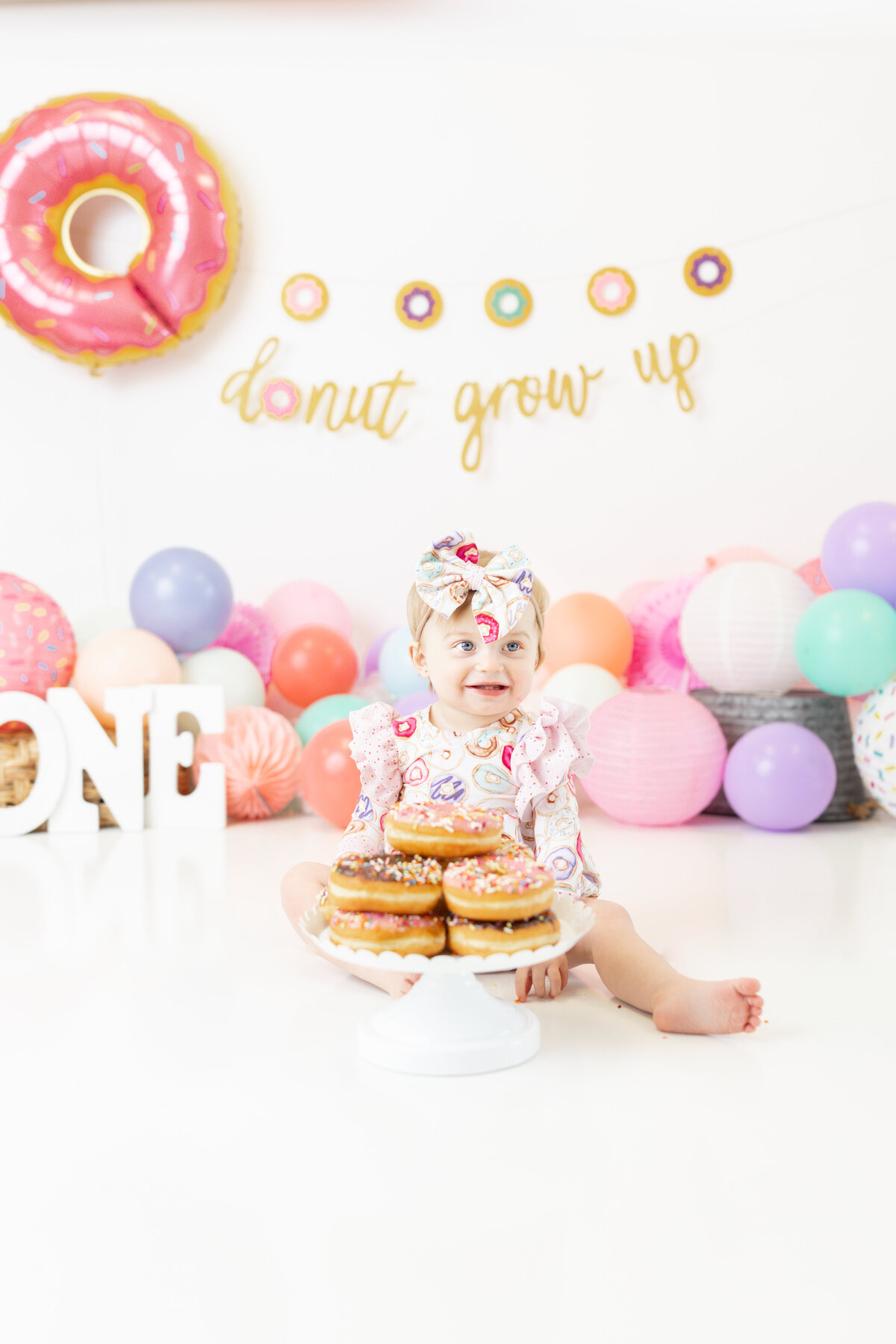 baby girl first birthday with donut theme by harrisburg pa baby photographer