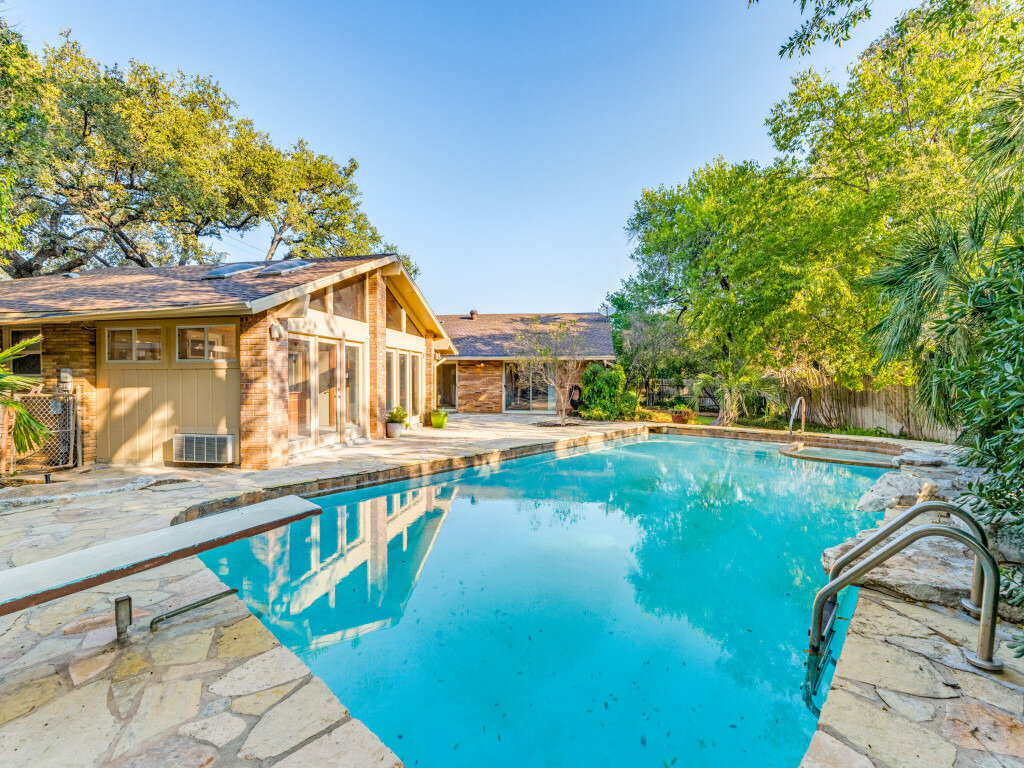402-cave-ln-san-antonio-tx-78209-MLS-18