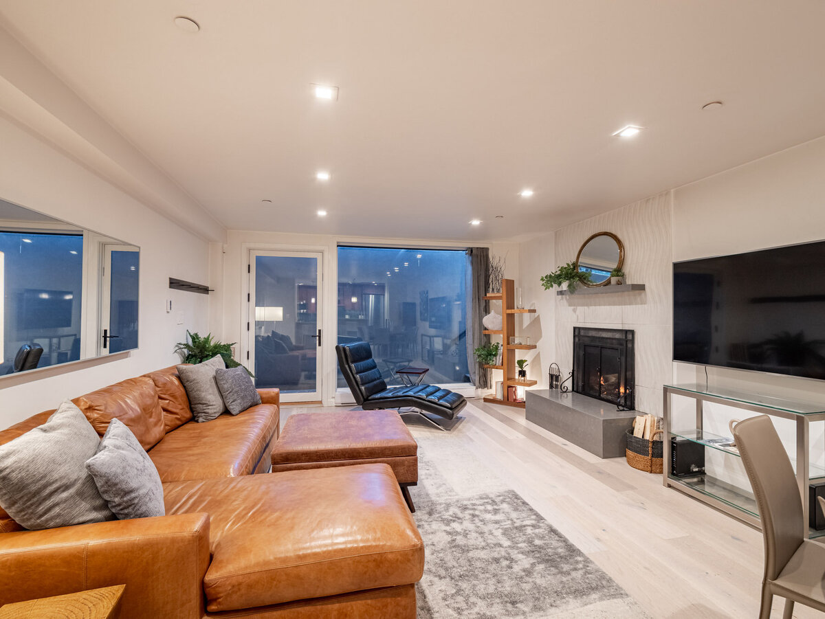 MLS - 1039 E Cooper Ave - Unit 43 - Aspen CO-4