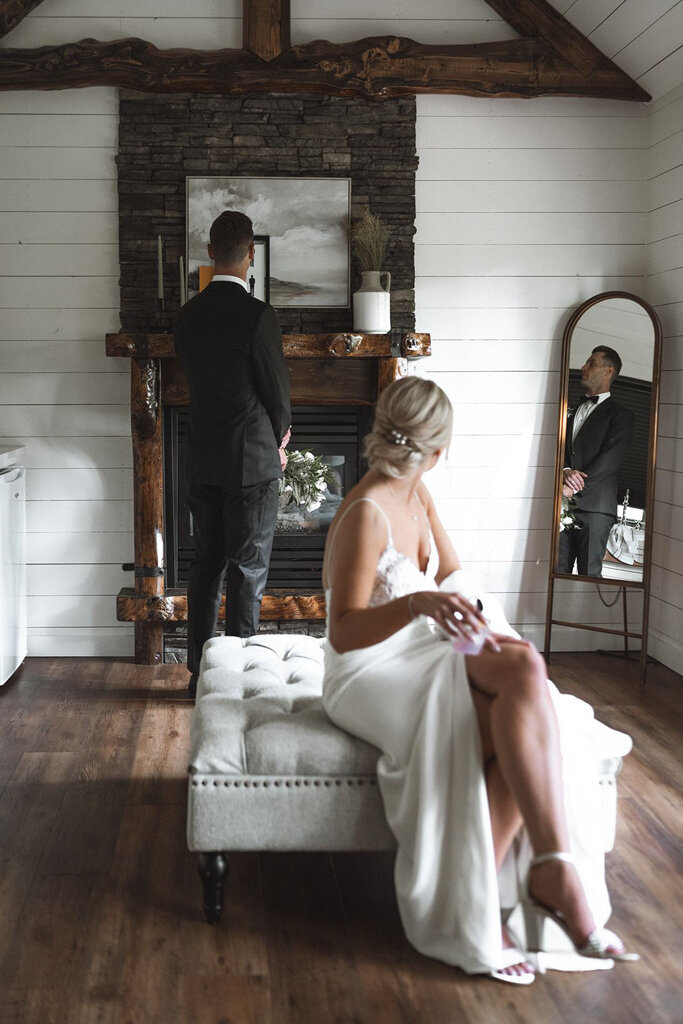 Bridal suite at The Valley Weddings, a rustic and majestic wedding venue in Westerose, Alberta, featured on the Brontë Bride Vendor Guide.